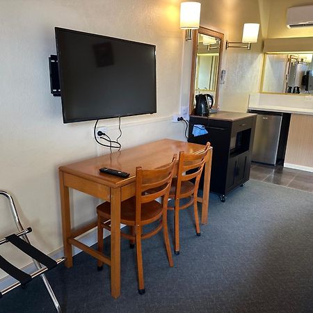 Temora Motel المظهر الخارجي الصورة