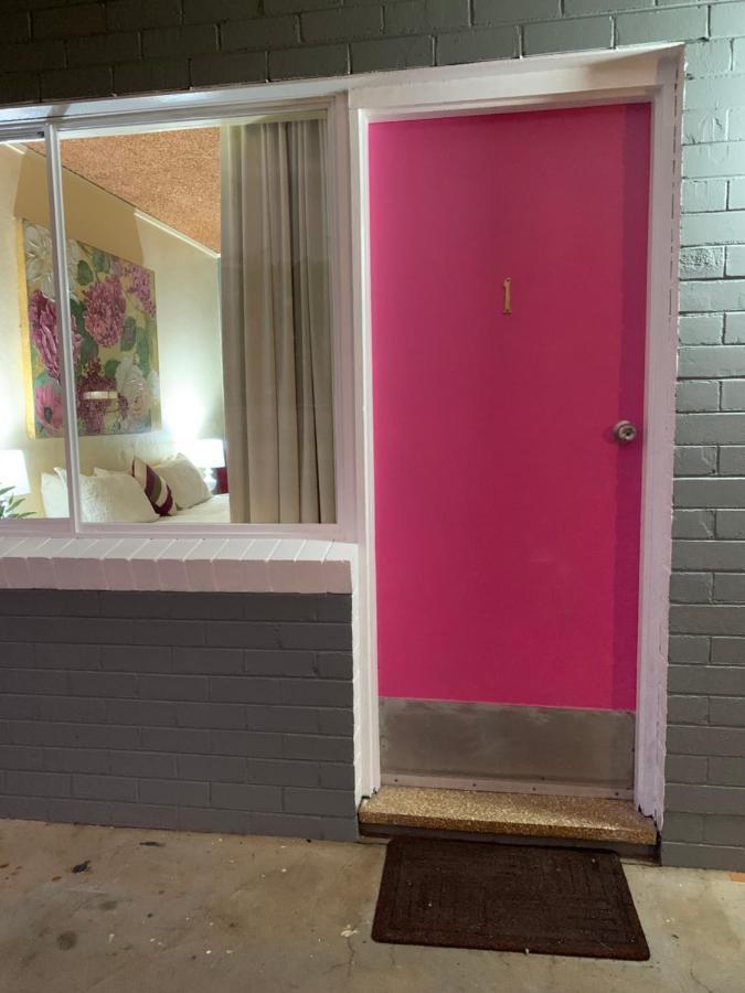 Temora Motel المظهر الخارجي الصورة